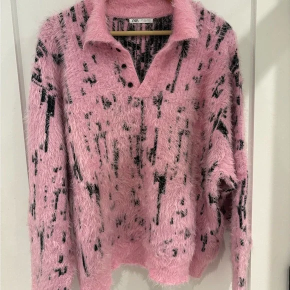 Zara Pink and Black Fuzzy Knit Polo Pullover - Picture 1 of 3